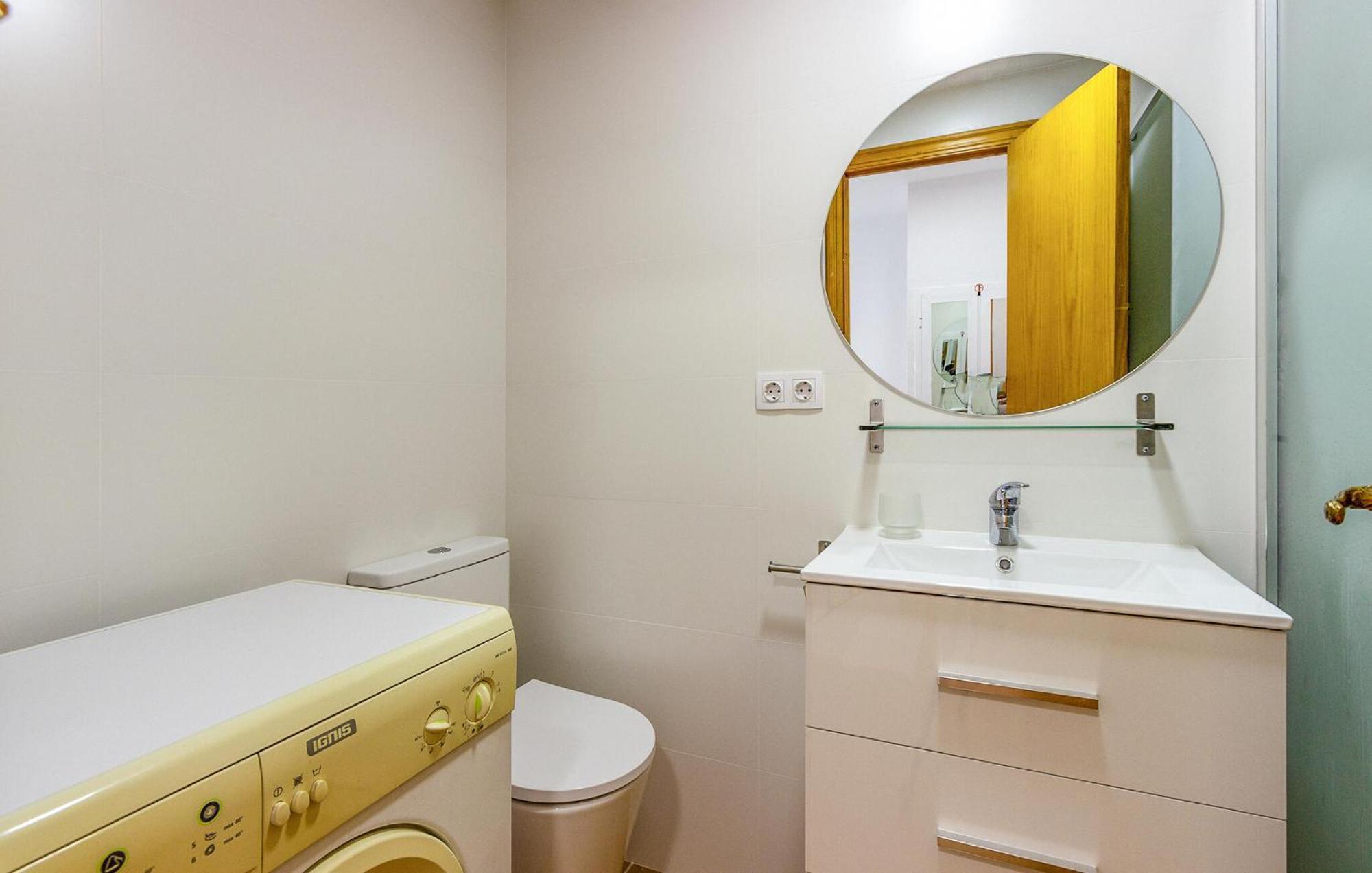 2 Bedroom Awesome Home In Santa Pola Exterior foto